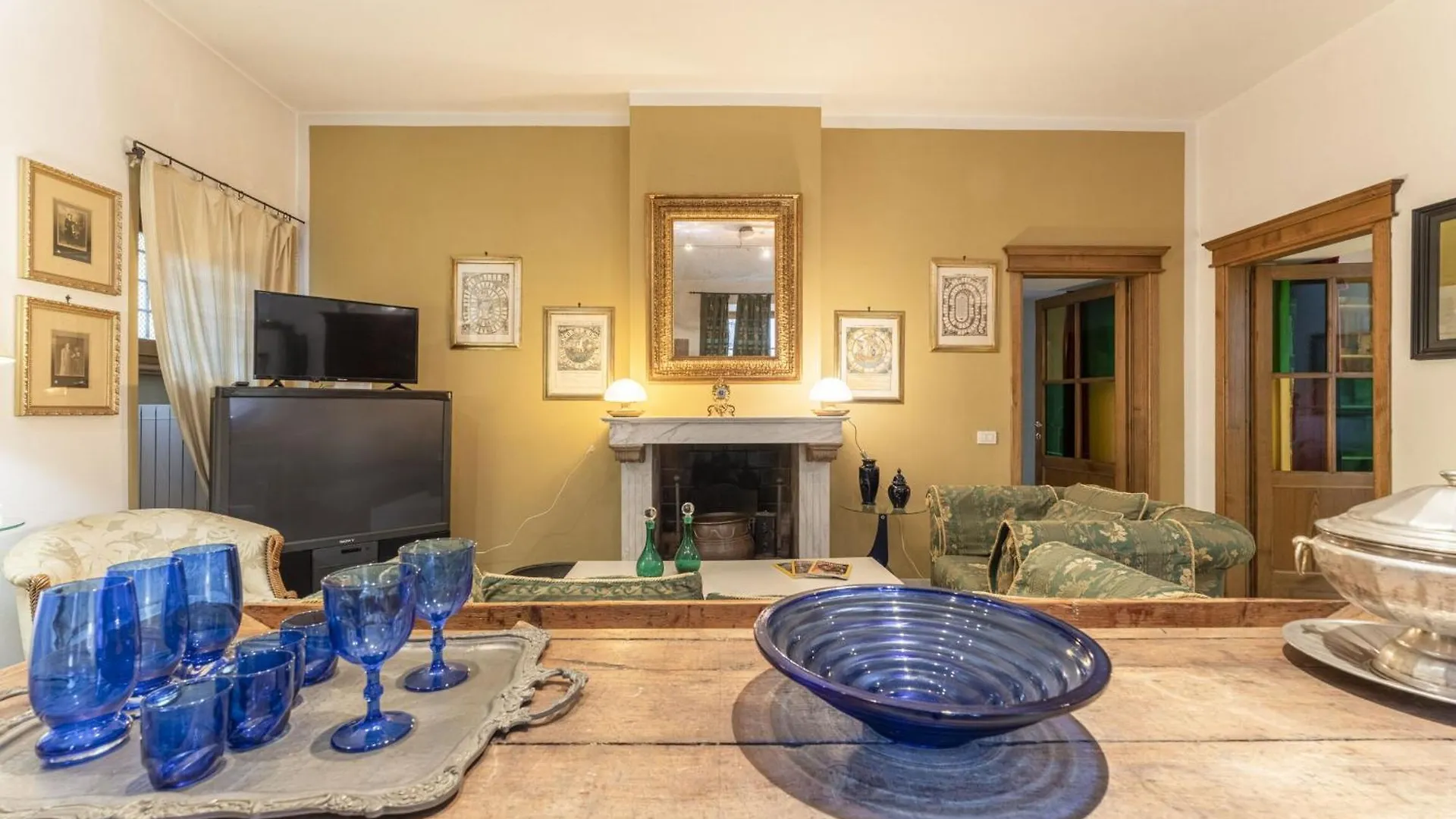 Lounge Flat Camaiore, Wifi, Versilia Coast